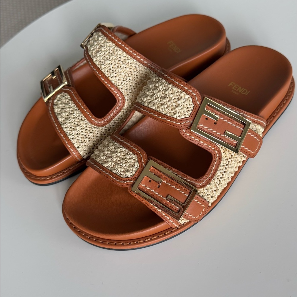 Fendi Brown Leather and Raffia Logo Slides